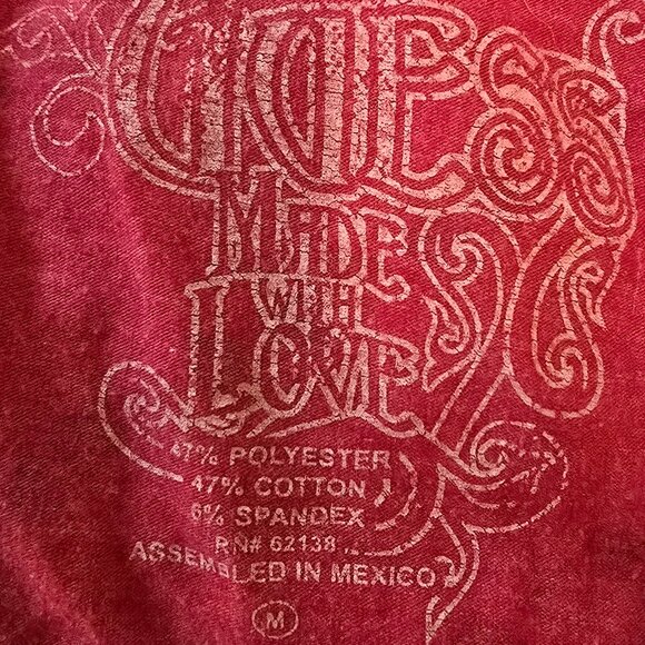 Guess Red/pink diagonal heart stripe elbow tee M - Picture 4 of 6